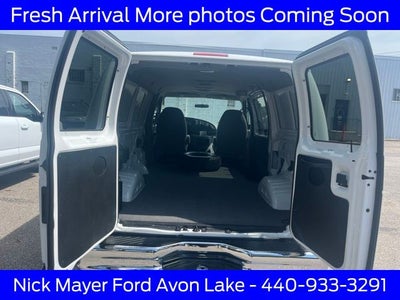 2002 Ford E-150 Commercial