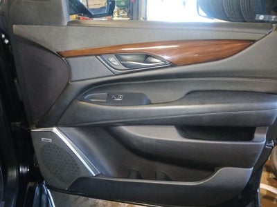 2019 Cadillac Escalade Luxury