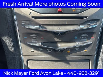 2013 Lincoln MKX Base