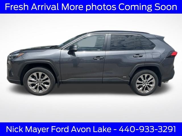 2022 Toyota RAV4 XLE Premium