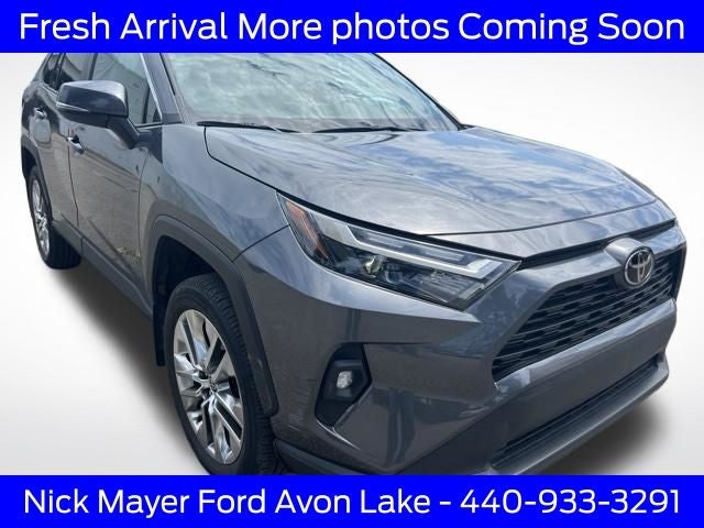 2022 Toyota RAV4 XLE Premium