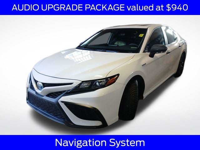 2021 Toyota Camry Hybrid SE