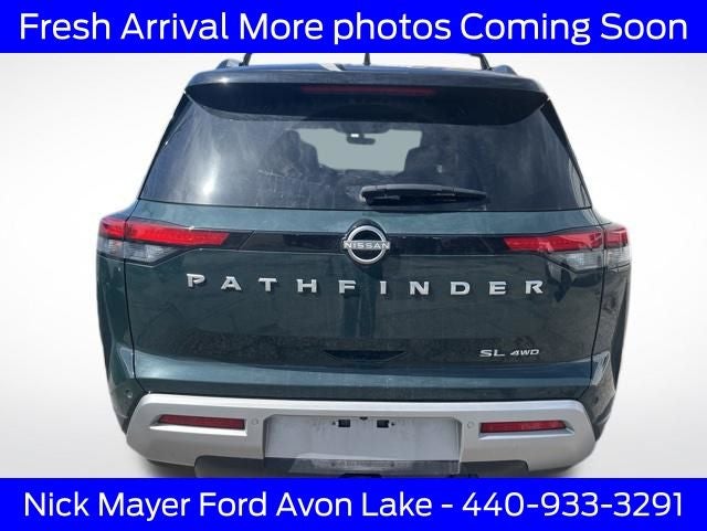2024 Nissan Pathfinder SL
