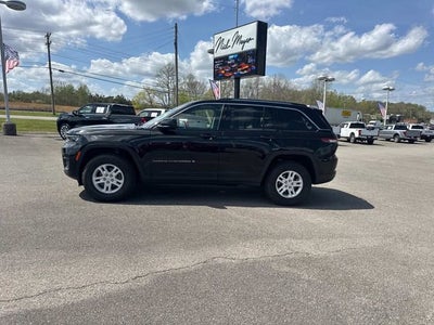 2023 Jeep Grand Cherokee Laredo