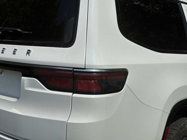 2023 Jeep Wagoneer 4x4