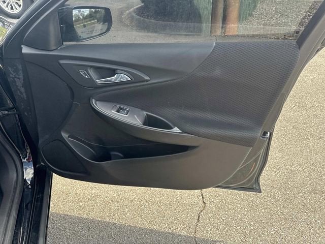 2022 Chevrolet Malibu LS