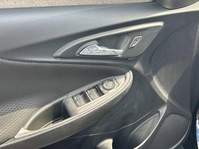 2022 Chevrolet Malibu LS