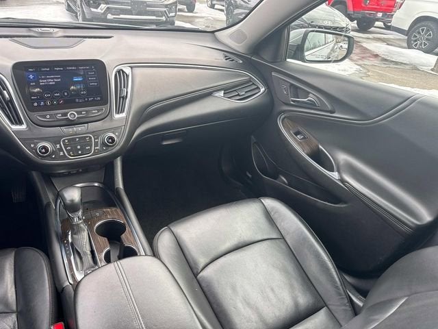 2024 Chevrolet Malibu 2LT