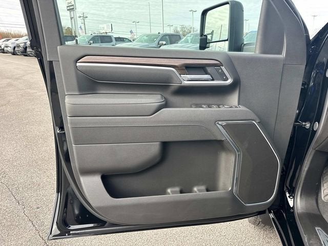 2026 Chevrolet Silverado 3500 HD Chassis Cab LT