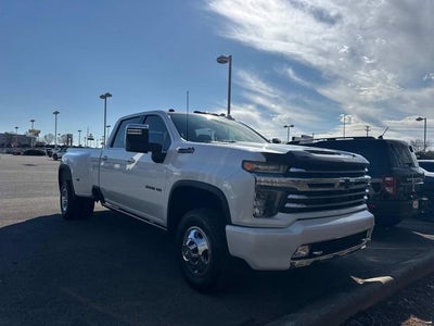 2022 Chevrolet Silverado 3500 HD High Country DRW