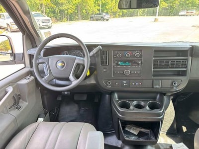 2025 Chevrolet Express Cargo 3500 WT