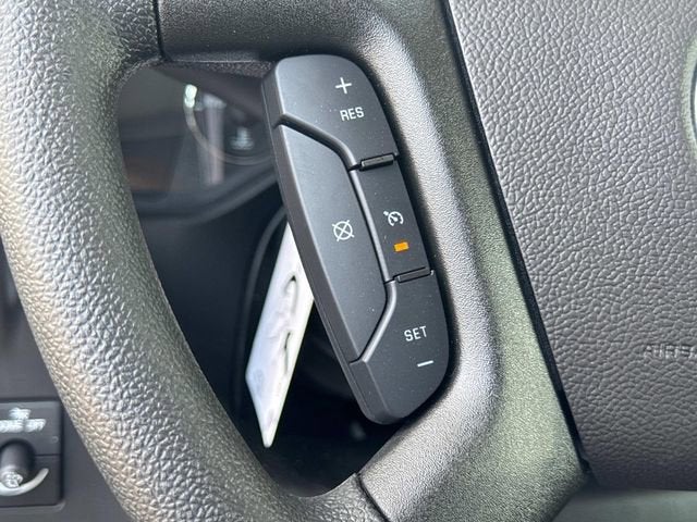 2025 Chevrolet Express Cargo 3500 WT