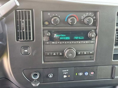 2025 Chevrolet Express Cargo 3500 WT