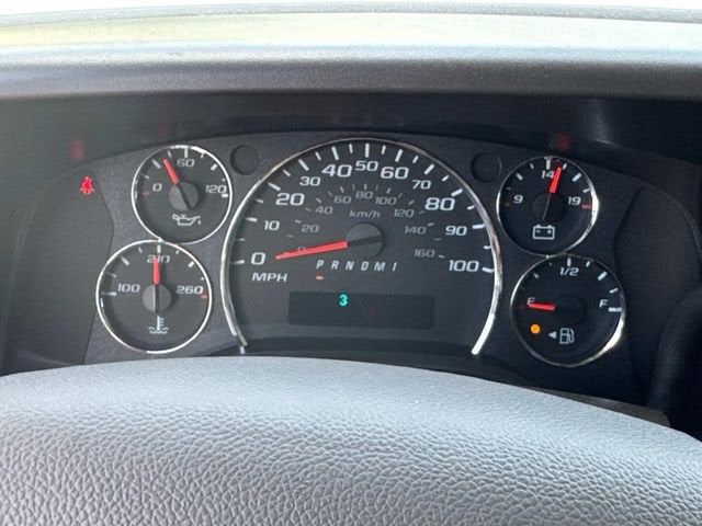 2025 Chevrolet Express Cargo 3500 WT