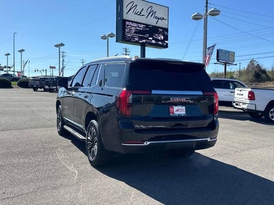 2025 GMC Yukon Elevation