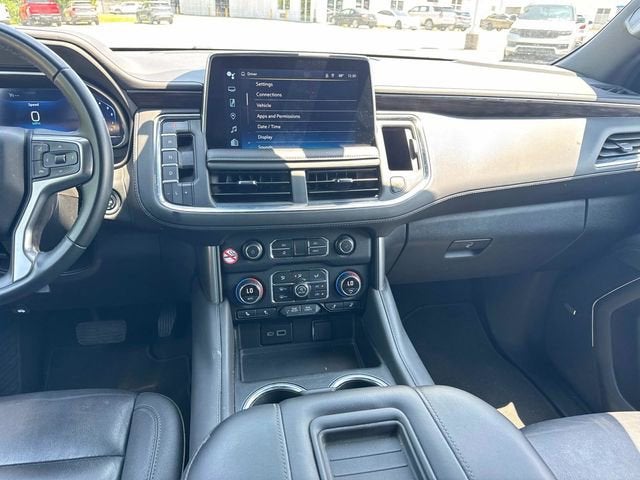 2024 Chevrolet Suburban LT