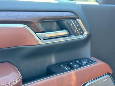 2026 GMC Sierra 3500 HD Denali Ultimate DRW