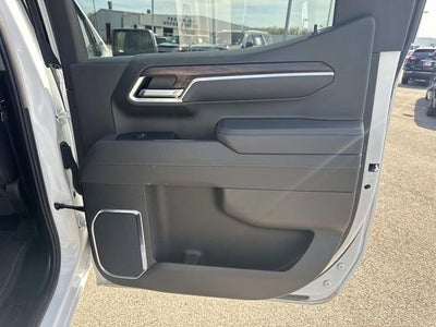 2025 GMC Sierra 1500 SLT