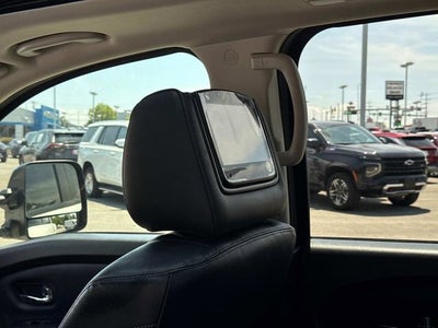 2020 Nissan TITAN Crew Cab SL 4x4