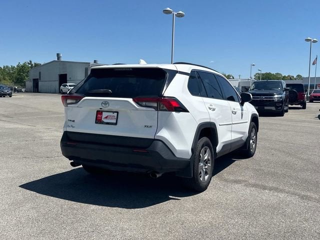 2023 Toyota RAV4 XLE