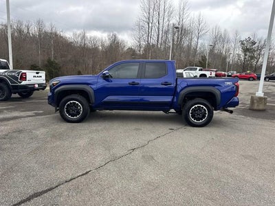 2025 Toyota Tacoma 4WD SR
