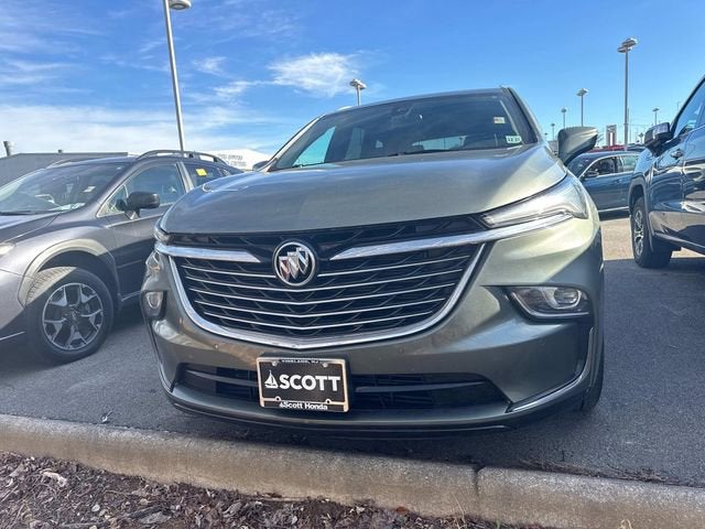 2023 Buick Enclave Essence