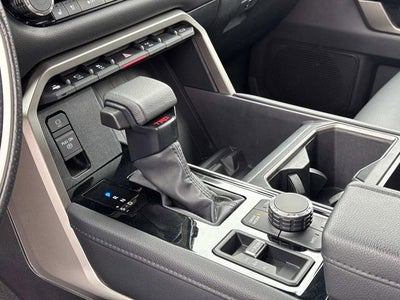 2025 Toyota Tundra 4WD SR5