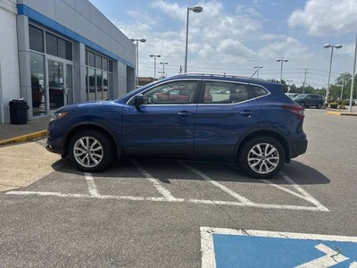 2022 Nissan Rogue Sport SV FWD Xtronic CVT