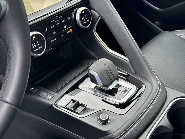 2024 Jaguar E-PACE R-Dynamic SE