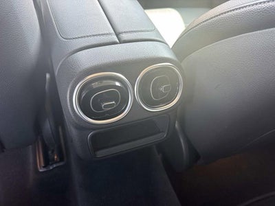 2024 Mercedes-Benz GLC GLC 300