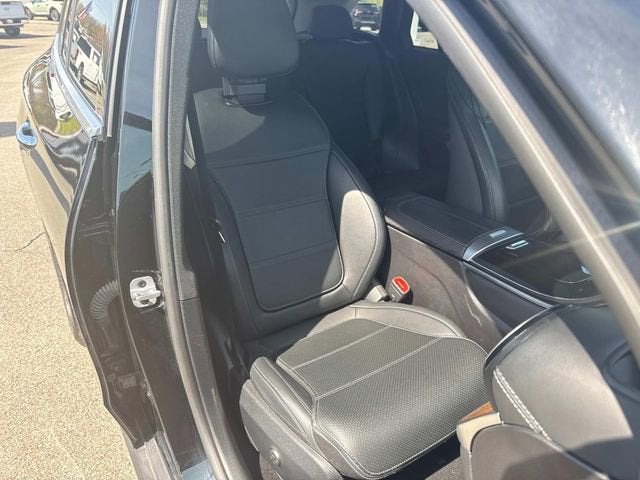 2024 Mercedes-Benz GLC GLC 300