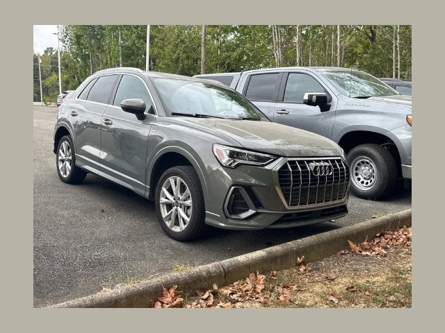2025 Audi Q3 S line Premium