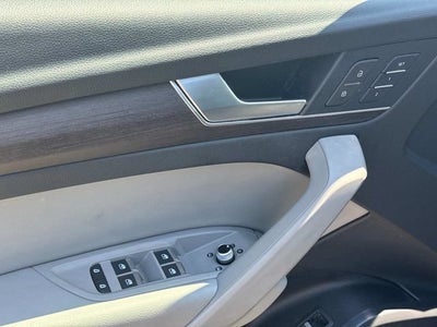 2022 Audi Q5 Premium 45 TFSI S line quattro S tronic