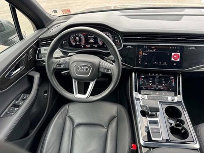 2025 Audi Q7 Premium Plus