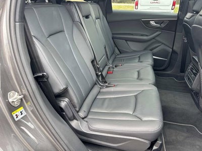 2025 Audi Q7 Premium Plus