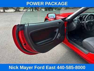 2008 Pontiac Solstice Base