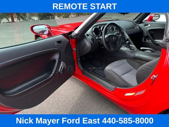 2008 Pontiac Solstice Base
