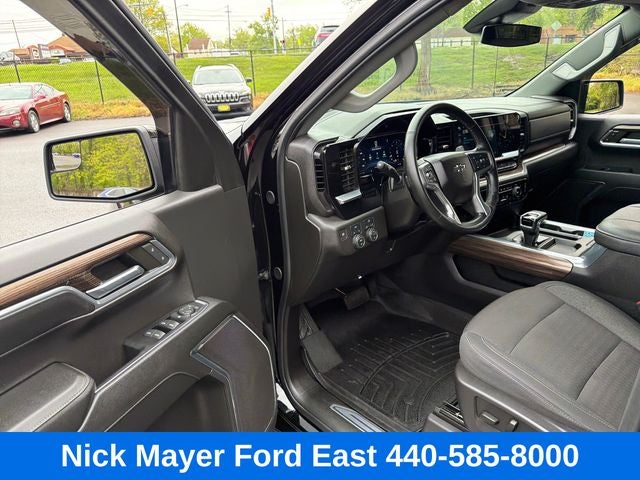 2024 Chevrolet Silverado 1500 RST