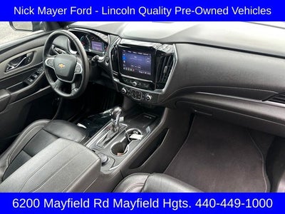 2022 Chevrolet Traverse LT Leather