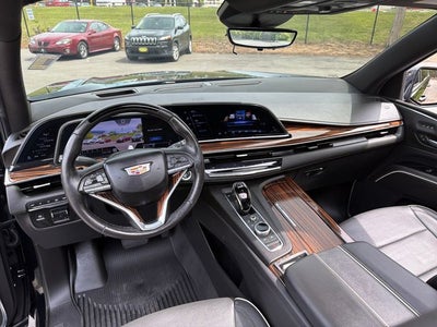 2024 Cadillac Escalade ESV Premium