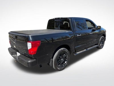 2018 Nissan Titan SV