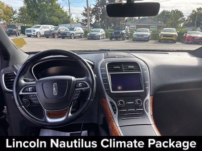 2019 Lincoln Nautilus Select