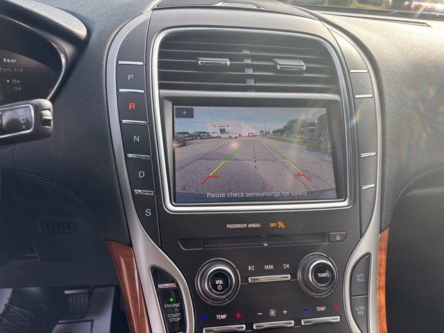 2019 Lincoln Nautilus Select