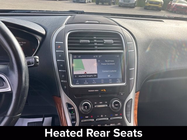 2019 Lincoln Nautilus Select