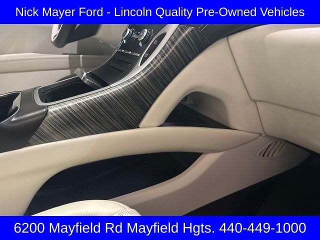 2019 Lincoln Nautilus Black Label