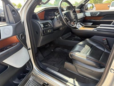 2024 Lincoln Navigator L Black Label
