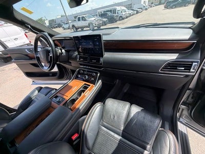 2024 Lincoln Navigator L Black Label