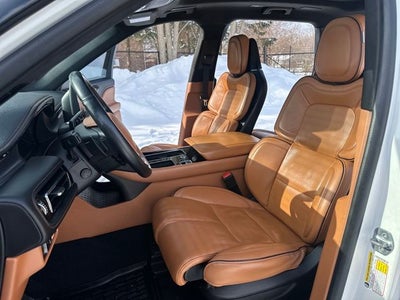 2022 Lincoln Aviator Plug-In Hybrid Black Label Grand Touring