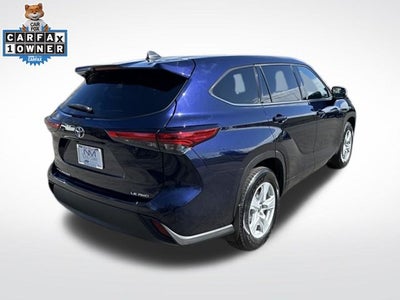 2022 Toyota Highlander LE