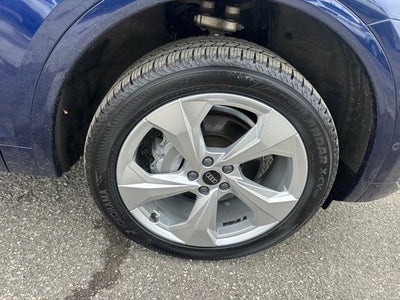 2023 Audi Q5 45 S line Prestige quattro